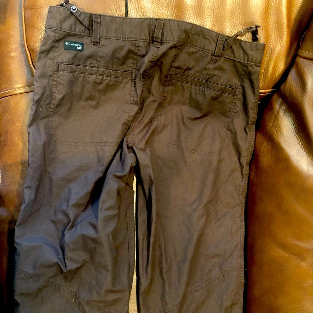 Columbia brand brown capris in size 10